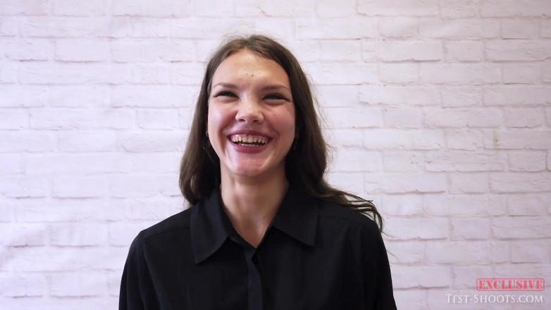Test-Shoots: Casting video nudo con l'artistica ginnasta Polina