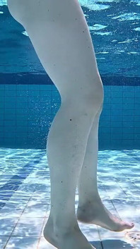 Fetish Berenang - Berenang Bawah Air Berbogel