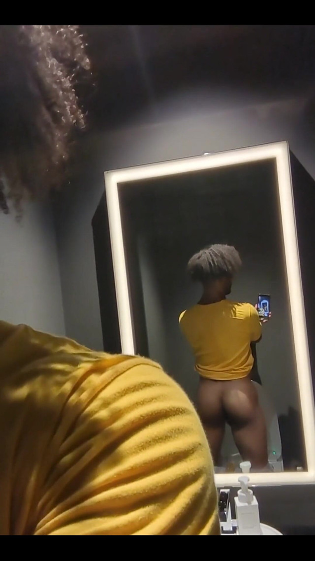 Want to taste my ass? (Genius Strokes Productions)