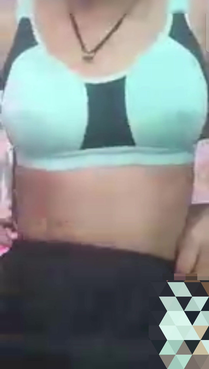 Desi girls video: Engelska