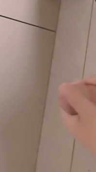 Video di masturbazione e eiaculazione maschile