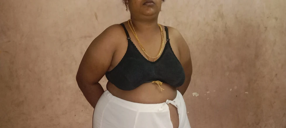 Tamil Anti Uma: My Stepmother's Stepdaughter Was Alone at Home, I Would Have...