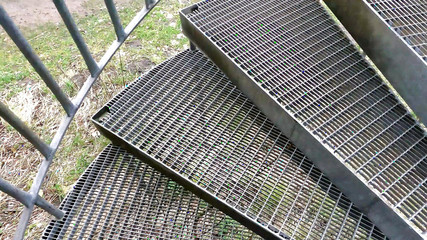 Bouncy Tits Action: Pleskání koz na rytířské věži