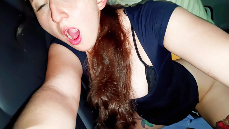 Candy Camille: Byla jsem tak nadržená v Uberu, tak jsem ho přesvědčila,...