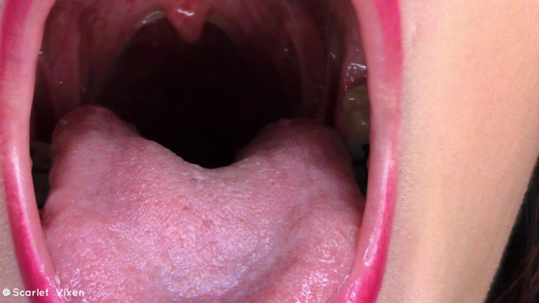 Scarlet Vixen: Uvula Flexing &amp; Bergetar