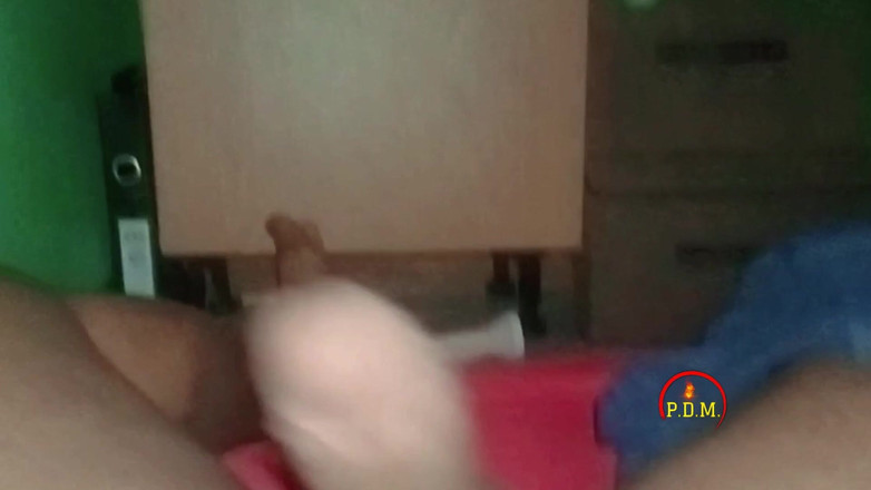 pinoy malibog: Nach einem langen arbeitstag ist er bereit, hart zu kommen