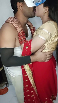 Percintaan istimewa Karva Chauth