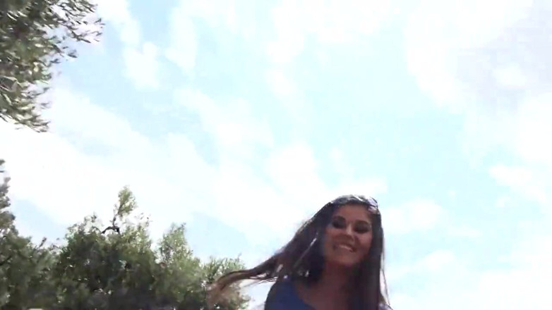 XTime Vod: Üvey oğlumun kızı