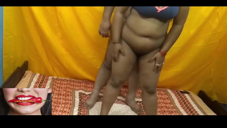 Hotty Jiya Sharmaa: Nuova ragazza indiana sesso unico all'aperto in audio hindi call...