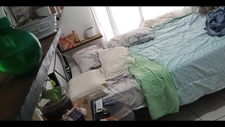 Karmicoxv: Mature MILF Cleaning Her Room 1