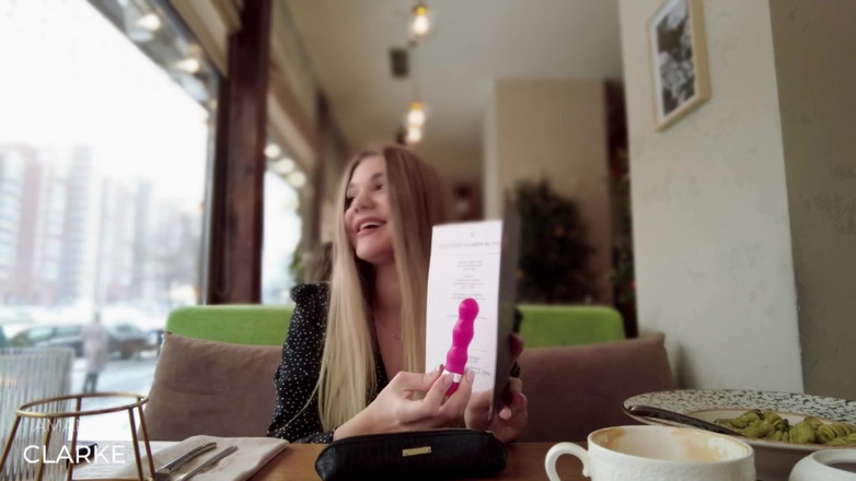 Amanda_Clarke: रेस्टोरेंट में मेरा वीर्य निकालता है - सार्वजनिक सेक्स