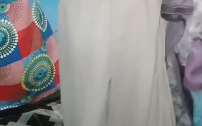 vijay_kumarpatel: Enjoy Watching Desi Bhabhi Romantic Video
