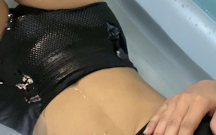 Komal sexy studio: Tuition Teacher Really Honry While Her Teaching