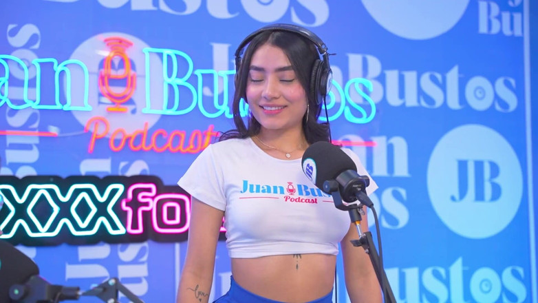 JuanBustos: Mayraoficial si cewek mungil kolombia muncrat di mesin sybian - juan...