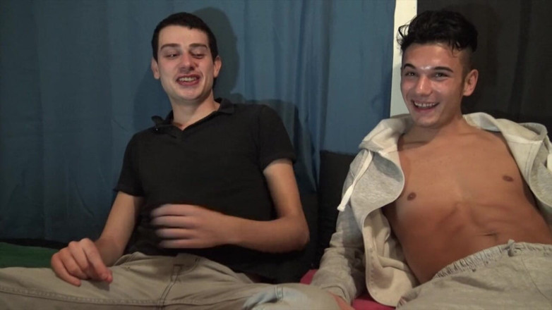 AMATOR BAREBACK FRENCH PORN: Slut fucked raw in jockstrap by Latino twink