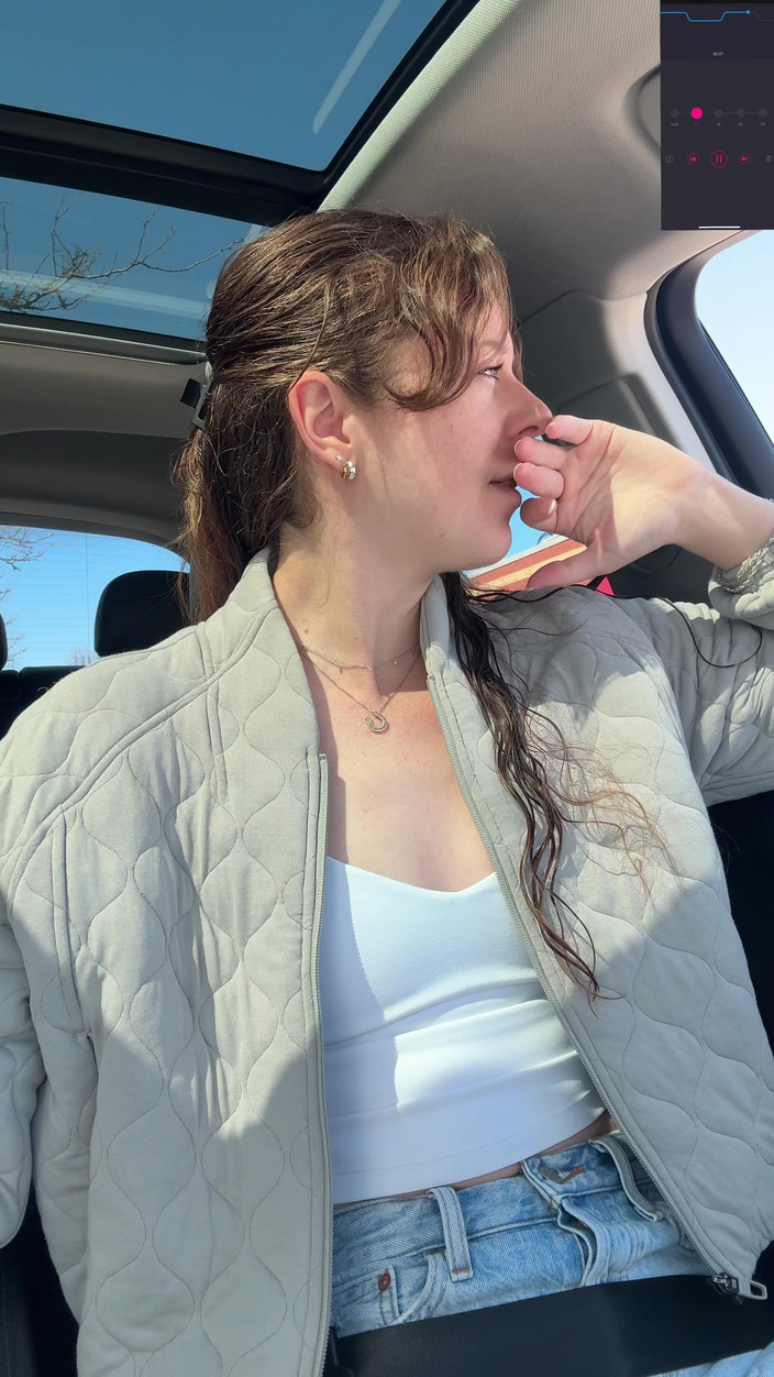 Nadia Foxx: Tim Hortons conduce a través del orgasmo!