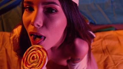 Pink Lights Entertainment: Feeling Playfull,u?