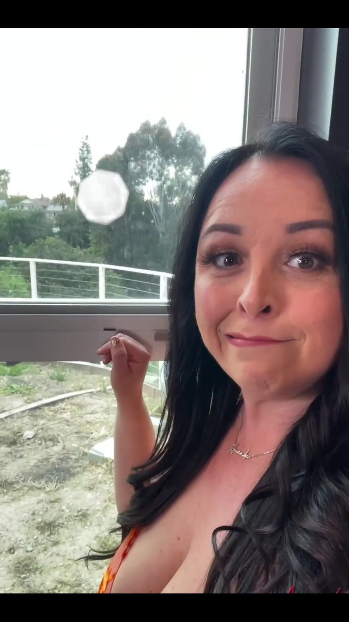 Amanda Thickk: Scène solo des modèles de Jeff