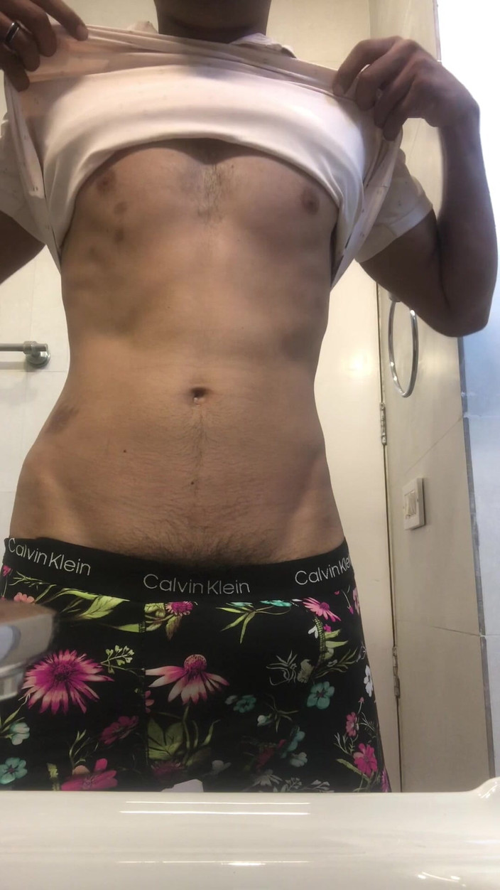 WeakBond365: Top v Dillí # 1