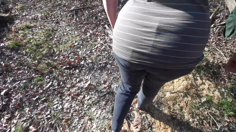 Bouncy Tits Action: Tampar tetek bogel di jalan raya
