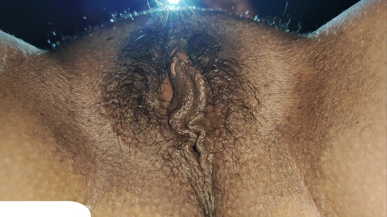 Pavi sun: India comiendo coño