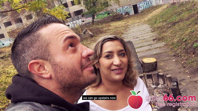 Dates66: Zewnątrz! Gorąca MILF Danka Diamond rucha Rando w Berlinie! (angielski)