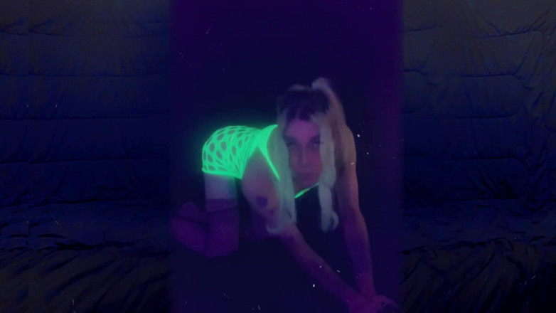 CarmenMelatonin: Puta sexy do quarto