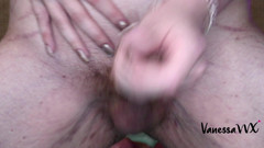 VanessaVVX: Транс стріляє великим навантаженням на вас