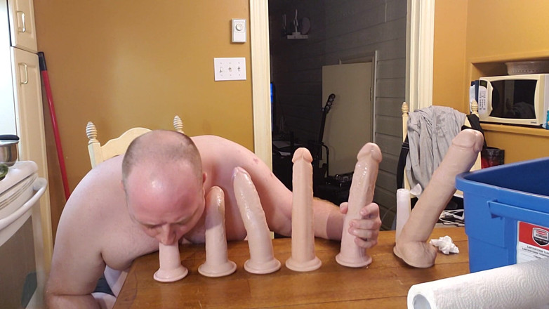 Charlieboy69: Deepthroat 6 King Cock Dildos