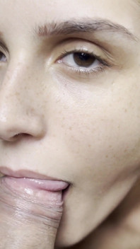 POVでロマンチックでセクシーなフェラチオ