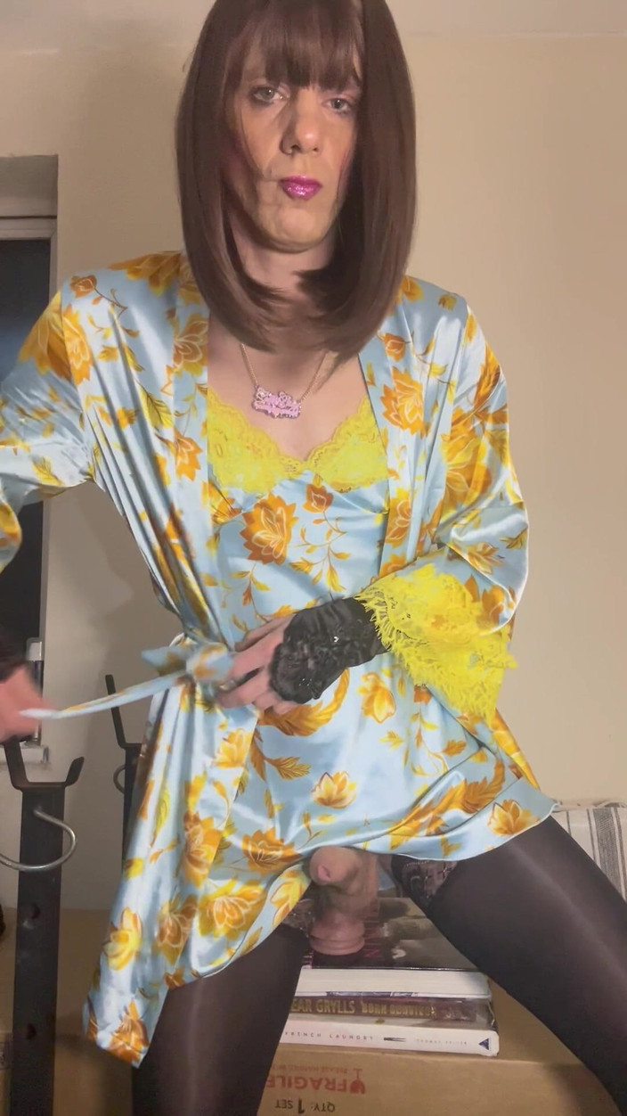 Jessica silk: Jess cưỡi cu giả