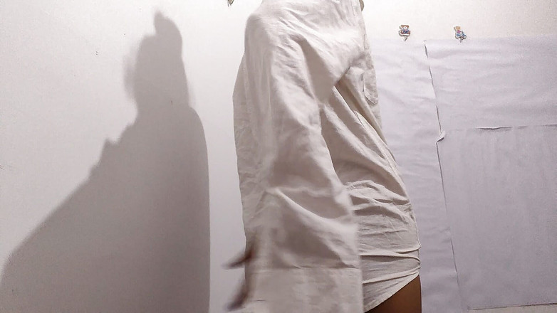 desigirl93: Gorąca desi indyjski college loszka owłosione cipki