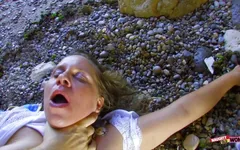 The Guy Outdoor Fingers a Busty MILFs Ass Before Offering Her a Big Cock