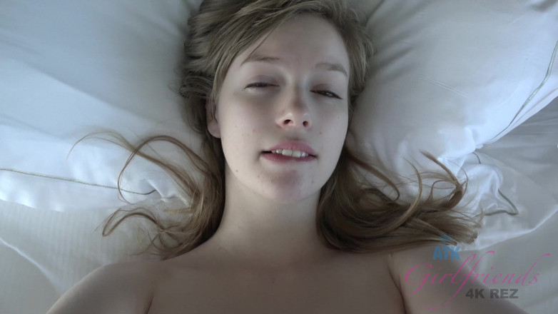 ATK Fans (Girlfriends): Dolly's pussy tastes so good in the morning - she says...