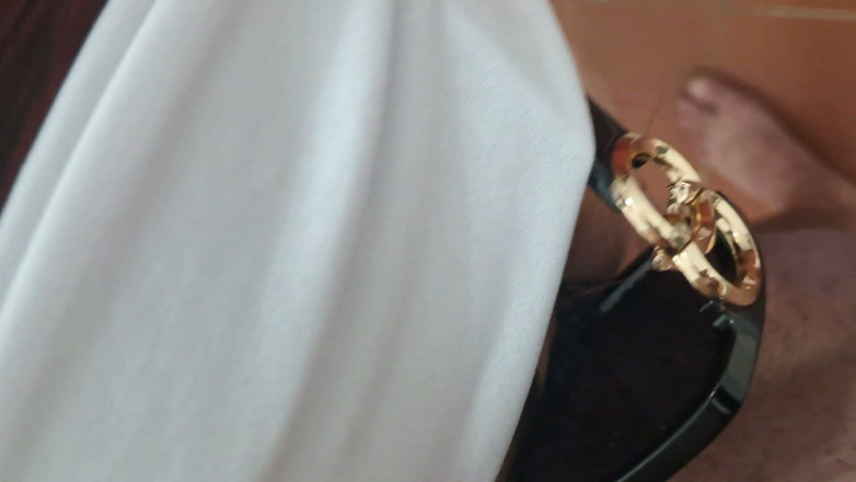 LauraOnHeels: MILF อมควยและปล่อยน้ํารักเข้าปาก มุมมอง