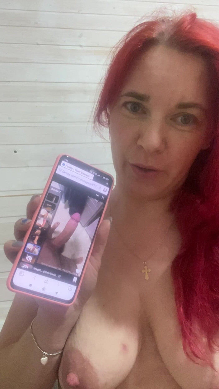 Hairy couple: Schätzung der Nackt-Penisgröße und Nahaufnahme der behaarten Vagina