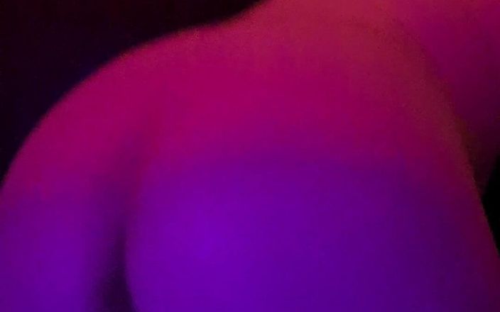 Gothcouple: Ateşli gotik orta yaşlı seksi kadın seni azdırıyor