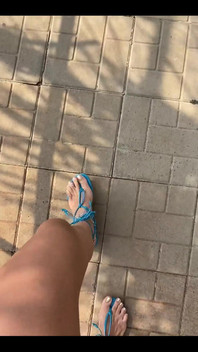 Shining with My Golden Toes on Sun