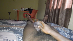 Masturbator emmy: Я відвела свій член до річки, але не може підштовхнути його випити води