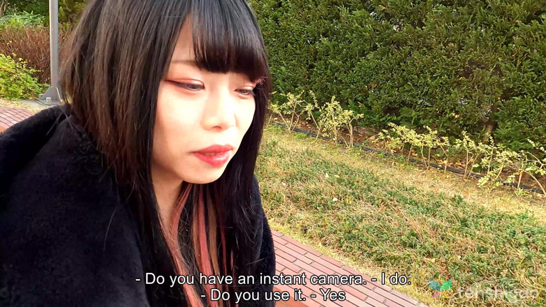 Tenshigao: Maid Cafe Worker Miss Akane Okawa Comes to Show off...