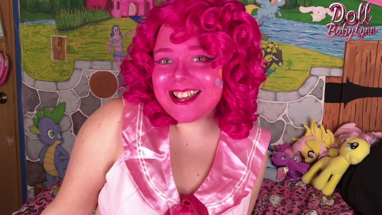 DollBabyLynn: पिंकी के साथ चुदाई और गाना