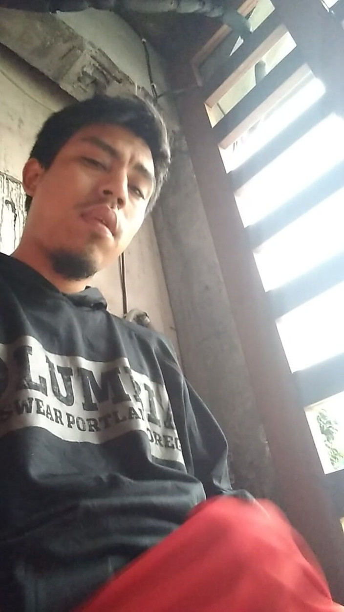 AlexAlejandro13: 在和弦下摩擦