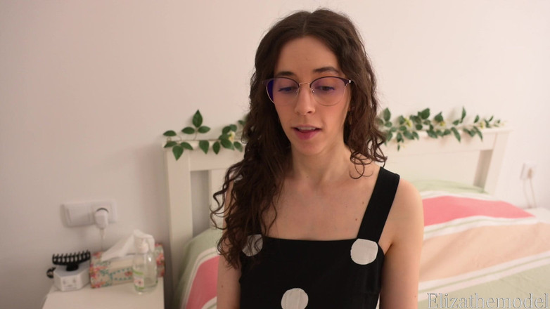 ElizaTheModel: सौतेली मम्मी आपके लंड से प्रभावित है