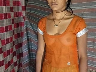 Laxmi deshi: 18-летняя индийская горячая девушка Деши жестко трахается