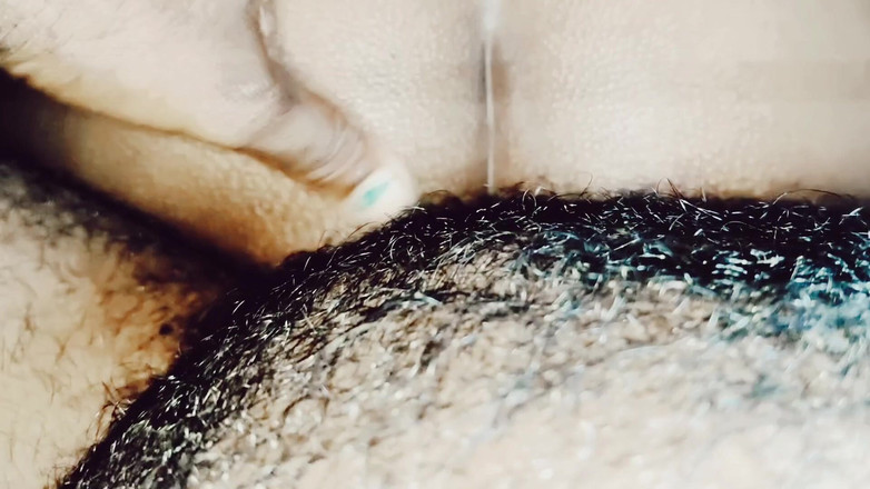 Gomathy: Istri tamil dientot gaya doggy habis-habisan sampai mengerang keenakan