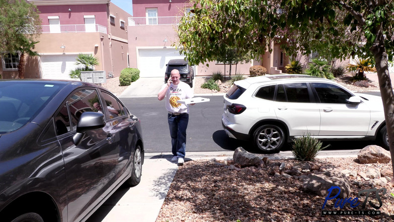 Pure TS and Becoming Femme: Big Sausage Pizza