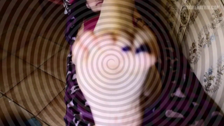 Lady Mesmeratrix Official: Piede non in controllo...