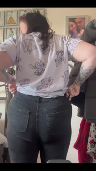The Bum Shuffle to Get Into Jeans