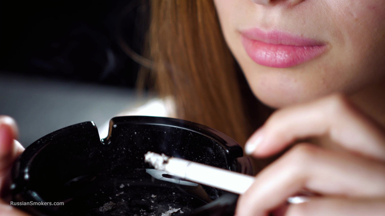 Russian Smokers: Soft Russian Beauty Smoking Cigarette Calm Moments