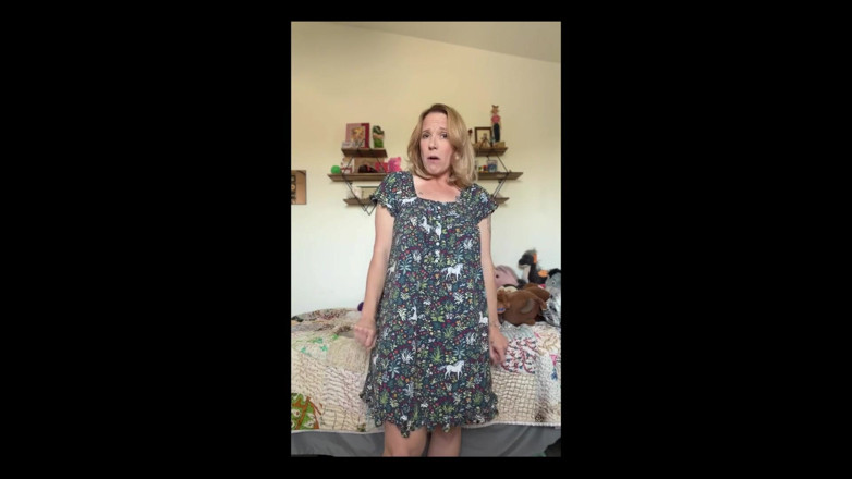 Jane Cane: Wade Swears This Nightgown Makes Me Totally Unfuckable